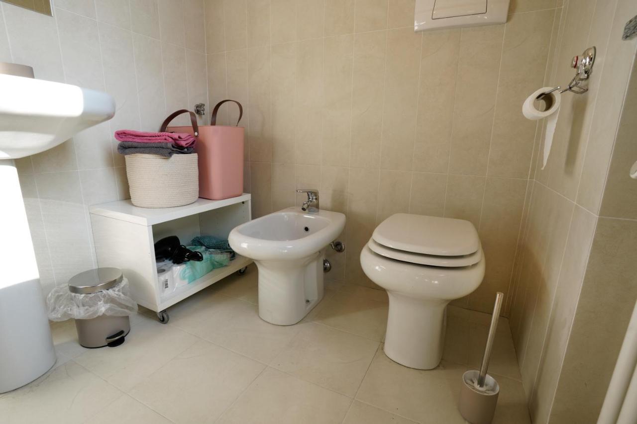 Kikka'S Gem - Spacious Apartment 20Km From Milan Seregno Esterno foto